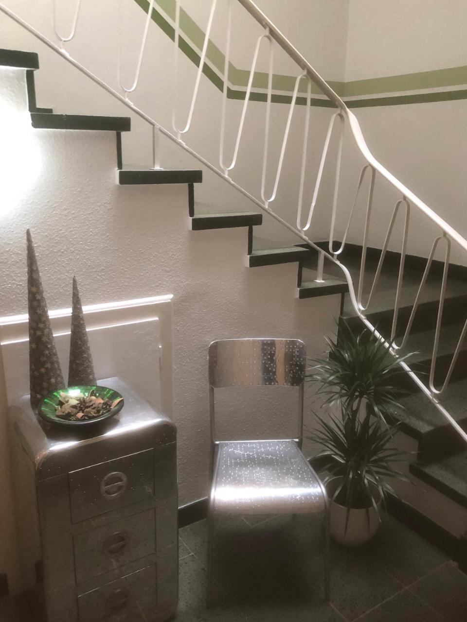 Hotel Sechzehn Leverkusen Bagian luar foto